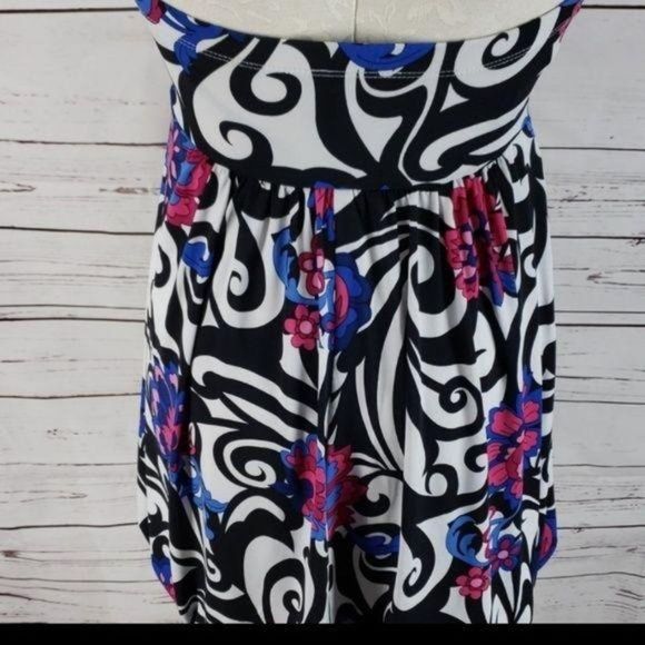 Candies Floral scroll Print Halter Bubble Bottom medium VNECK Dress - Picture 5 of 8